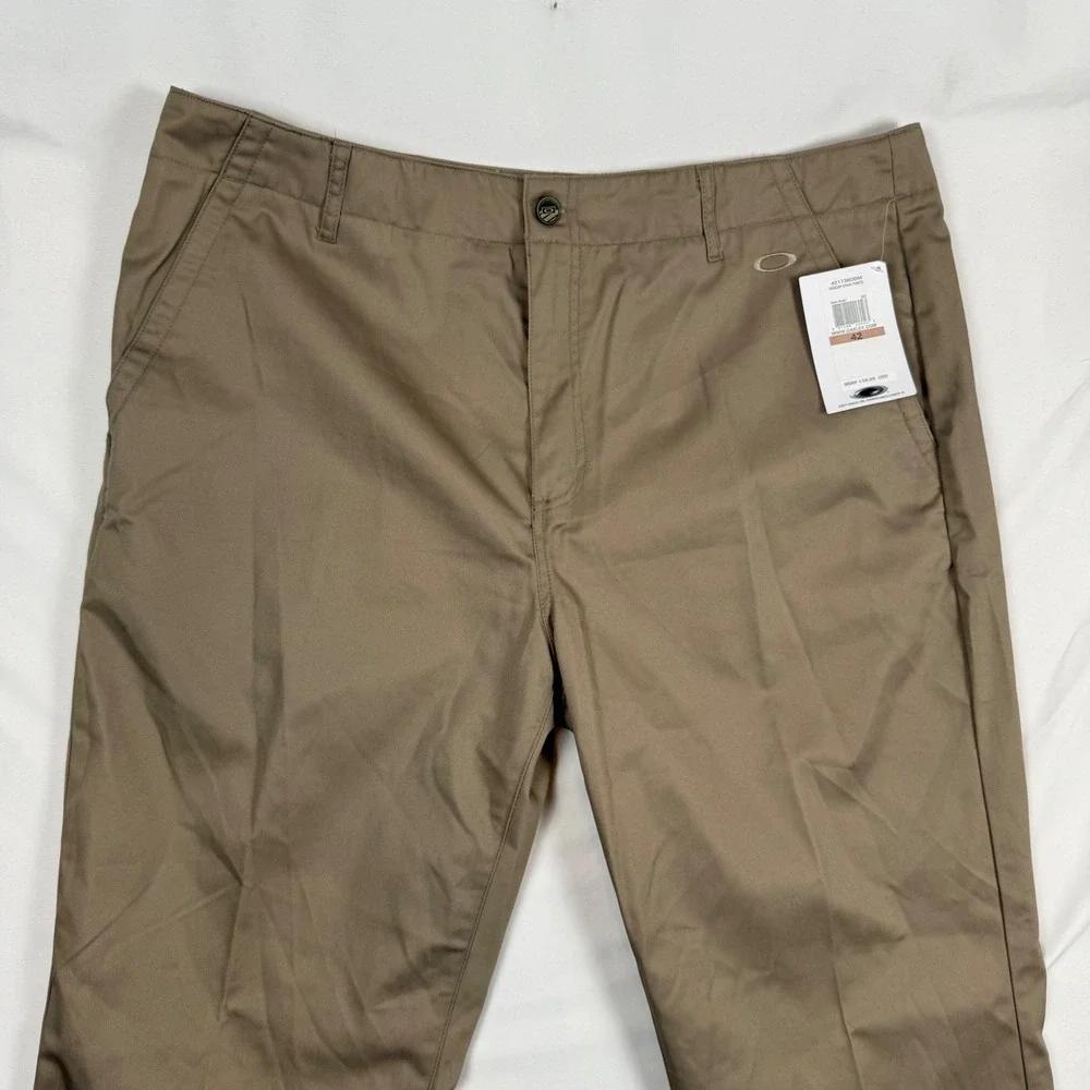 Oakley Mens Nascar Khaki Pants 421738ODM New Khaki Size 42 NWT